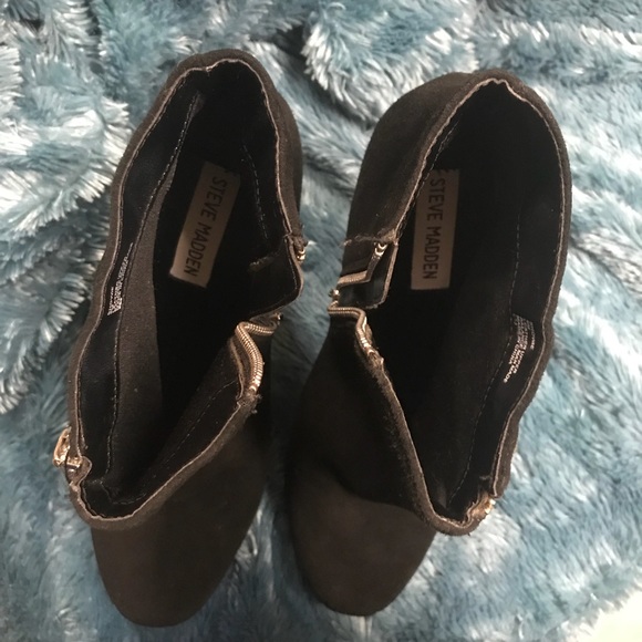 Steve Madden stiletto booties - Picture 7 of 7